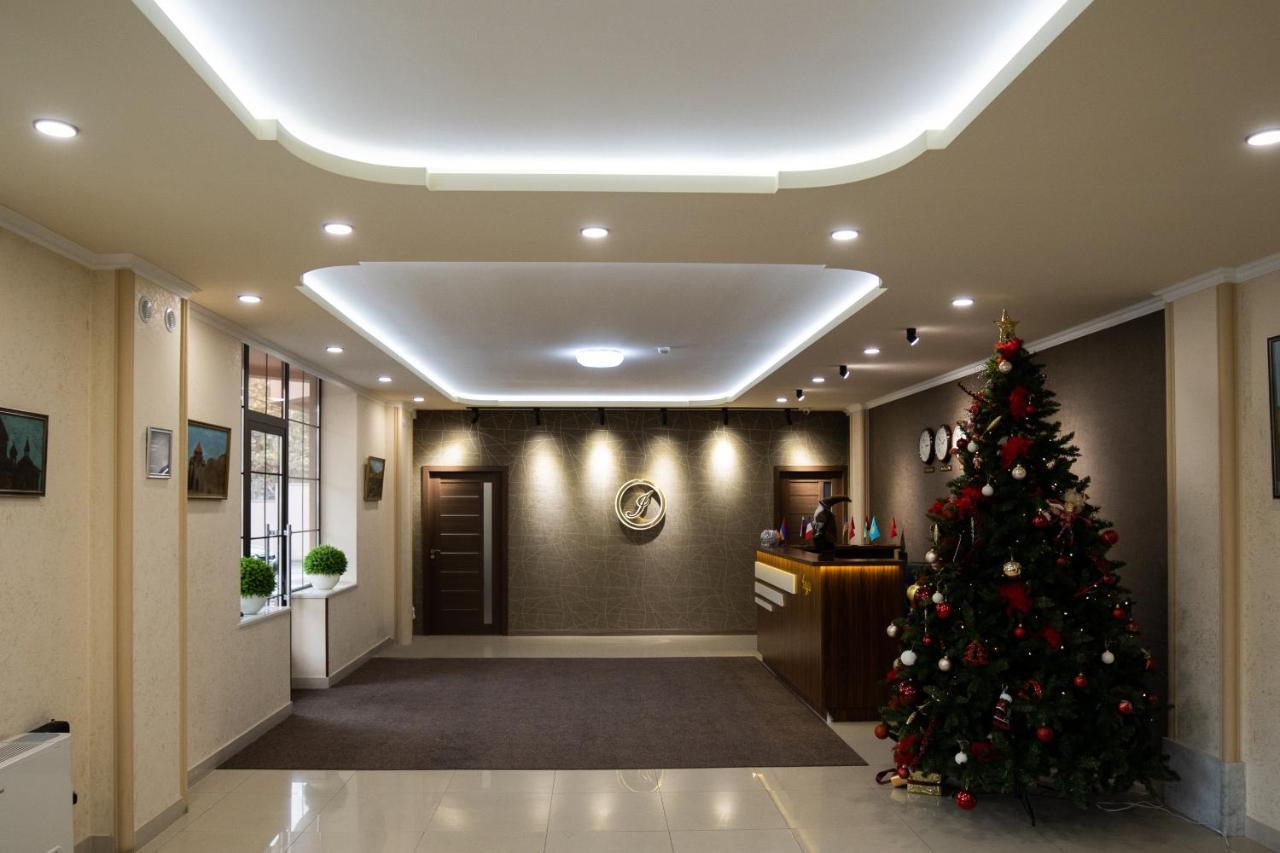 Inga Hotel Ереван Экстерьер фото
