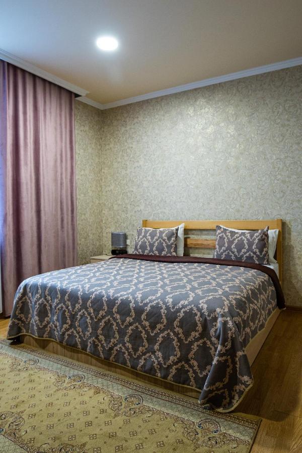 Inga Hotel Ереван Экстерьер фото