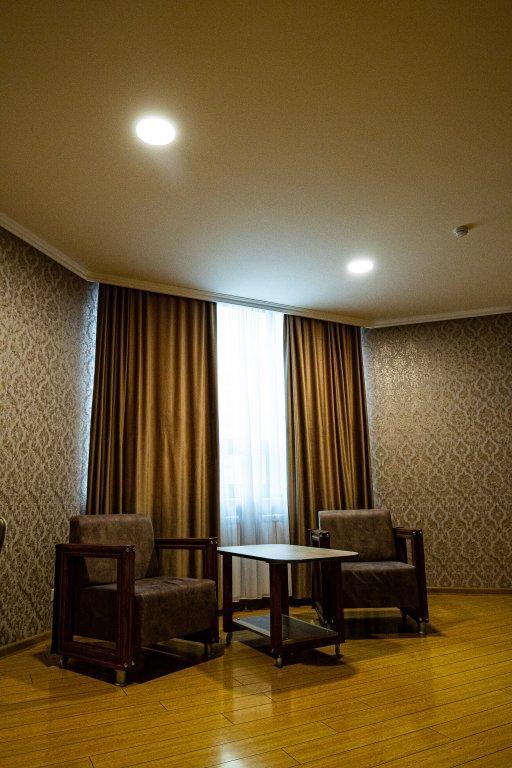 Inga Hotel Ереван Экстерьер фото