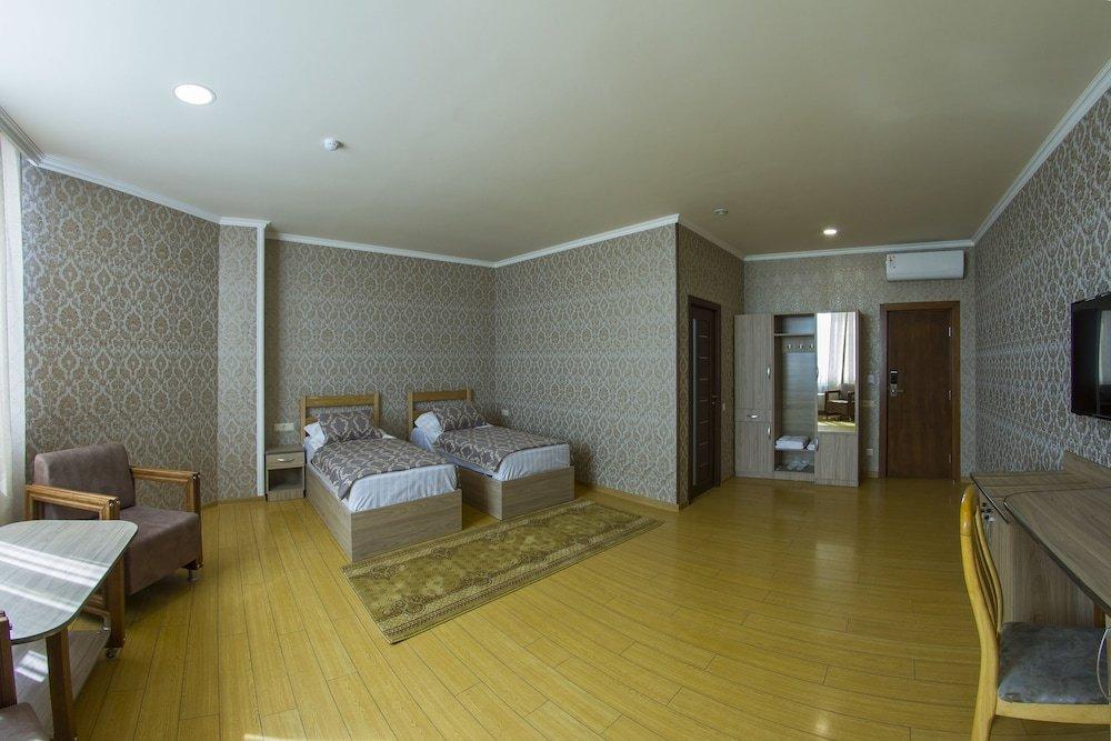Inga Hotel Ереван Экстерьер фото