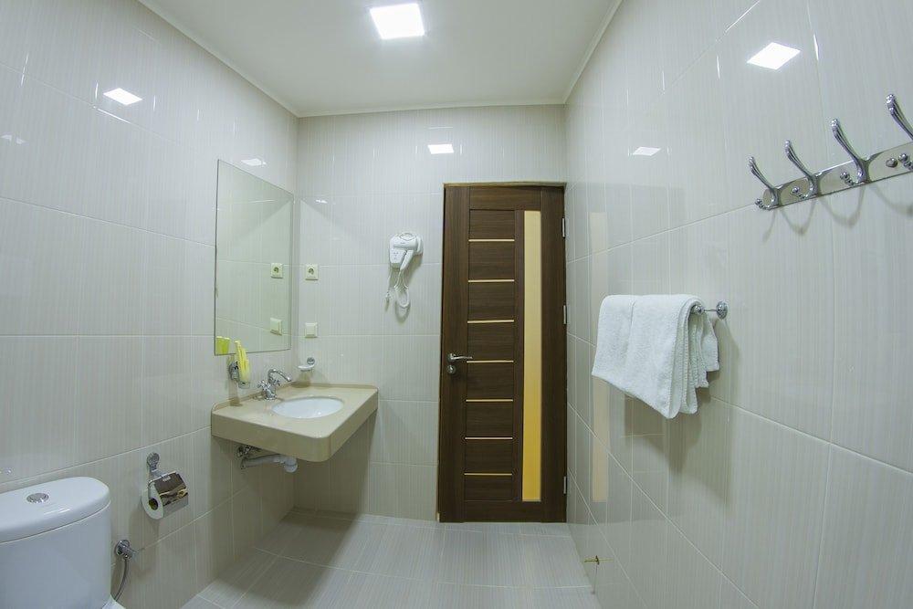 Inga Hotel Ереван Экстерьер фото