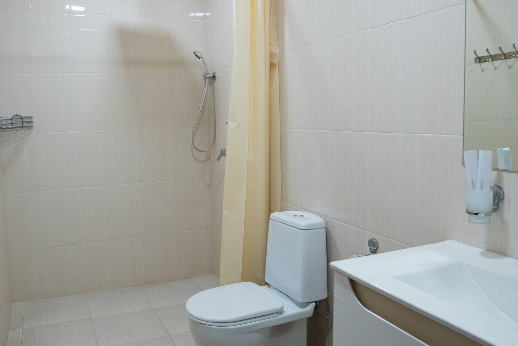 Inga Hotel Ереван Экстерьер фото